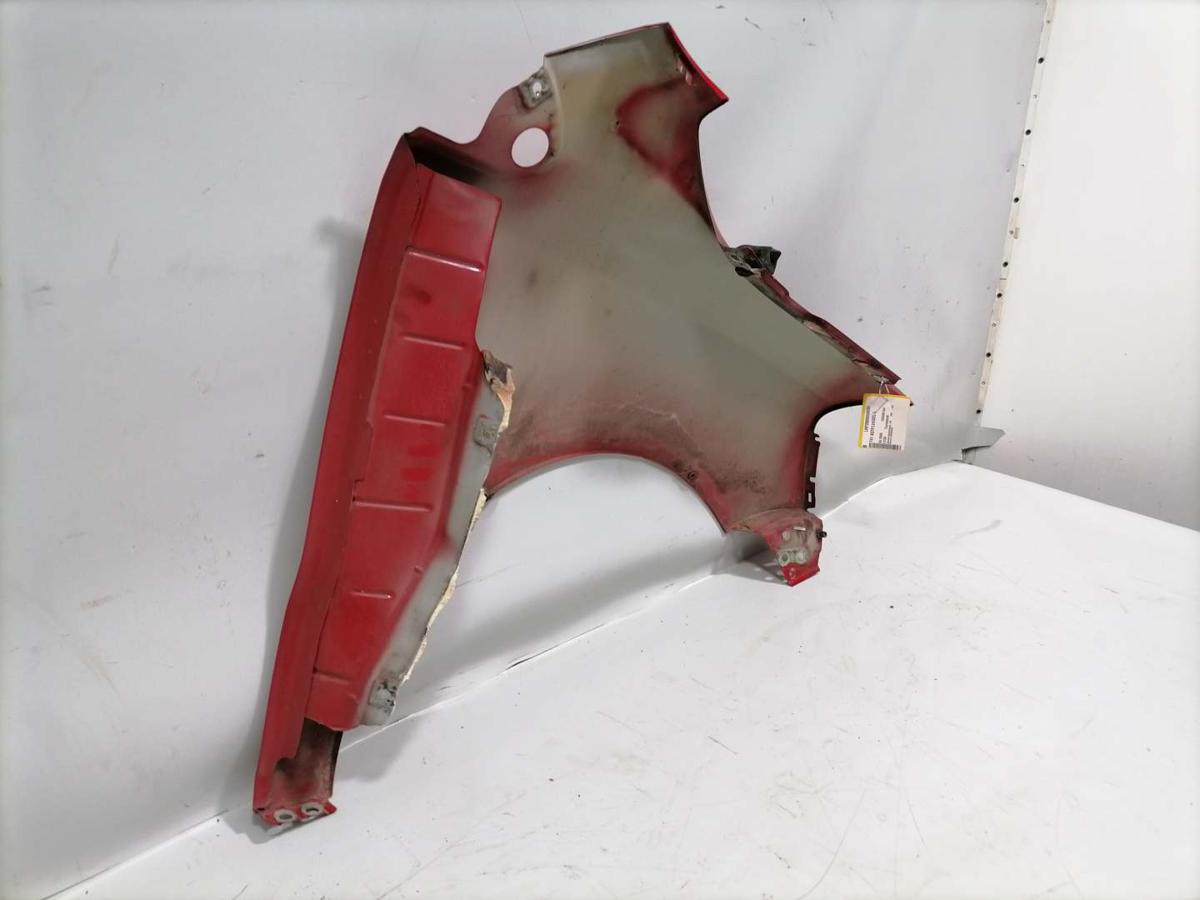 VW Fox original Kotfl&uuml;gel vorn links LY3D Tornadorot Bj.2005